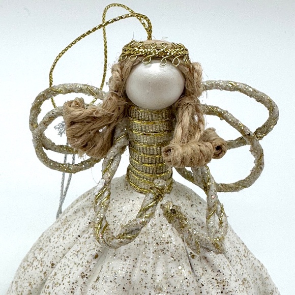 Dekorasyon Ornament Gold and White Angel Lotus Pod Ornament - Picture 2 of 11